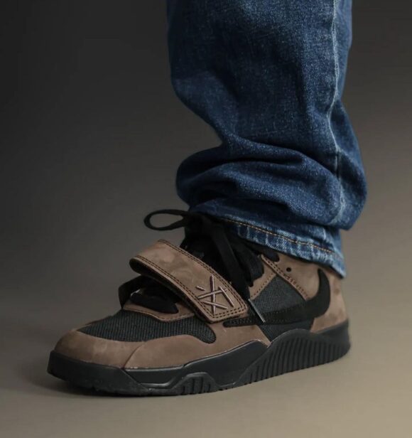 Air Jordan Jumpman Jack TR Travis Scott Dark Mocha